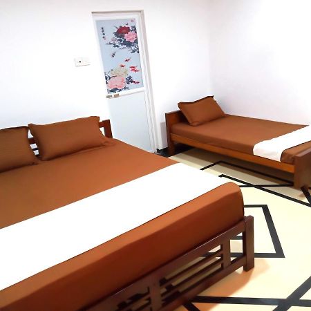 Apartmán Sobaya Anuradhápura Exteriér fotografie